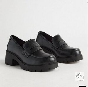 Torrid size 9.5 wide width lug sole loafers black